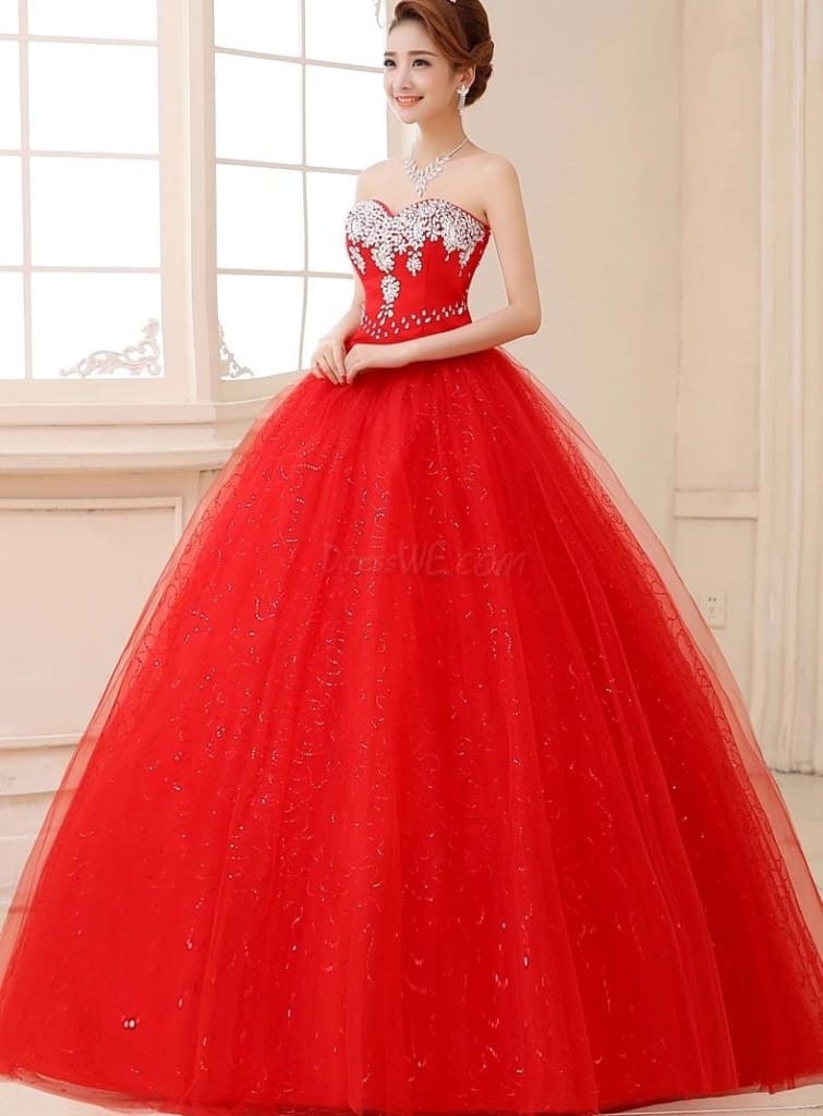 Các mẫu váy cưới đẹp màu đỏ