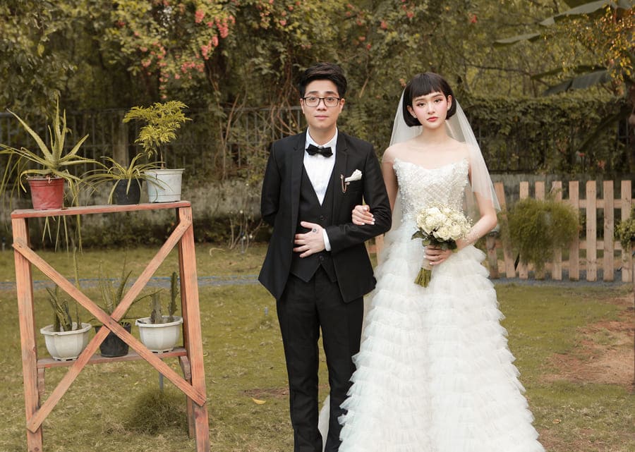 Bùi Anh Tuấn, Hiền Hồ trở thành cô dâu chú rể, cùng 100 cặp đôi tổ ... marry