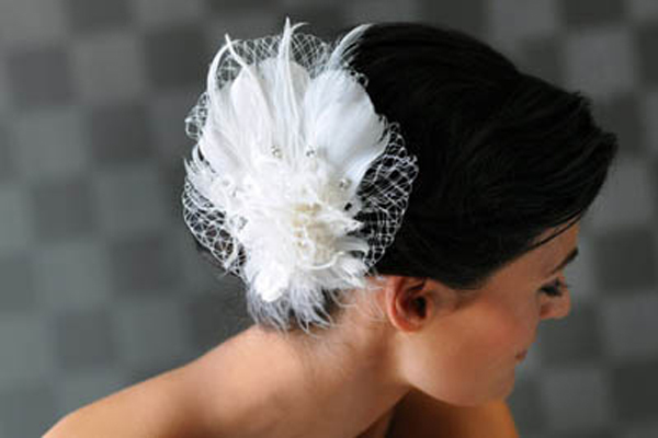 9 loại phụ kiện tóc cô dâu được yêu thích nhất hiện nay