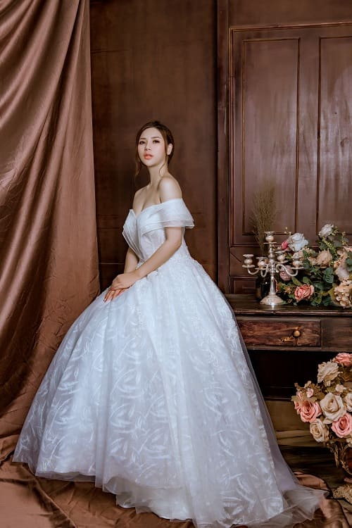 Váy cưới đơn giản sang trọng công chúa 3 Mate.vn
