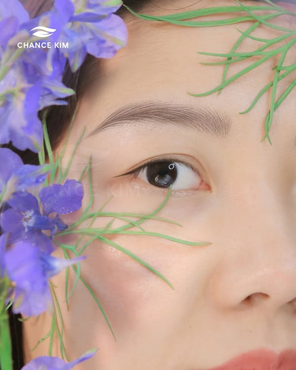 Chance Kim Brows - thương hiệu nổi bật trong công nghệ tạo sợi lông mày phong cách tự nhiên